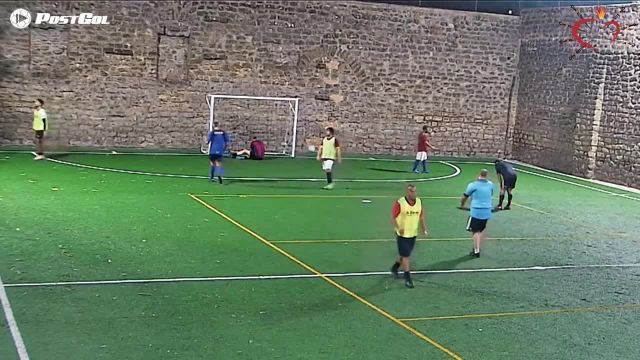 Gran gol sotto l'incrocio